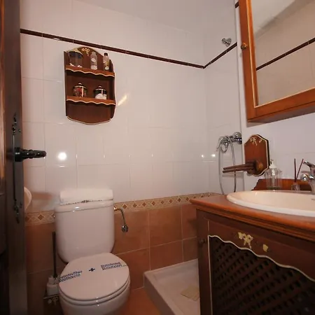 Verdiblanco Diez Apartment Anciles